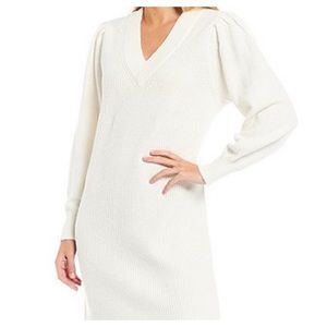 Chelsea & Violet Puff Sleeve V-Neck Sweater Dress in Antique White/Size XS